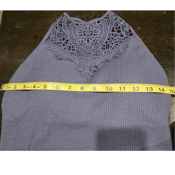 Mudd Crocheted Crop Top Strappy Boho Blue Medium NWT - Picture 9 of 9